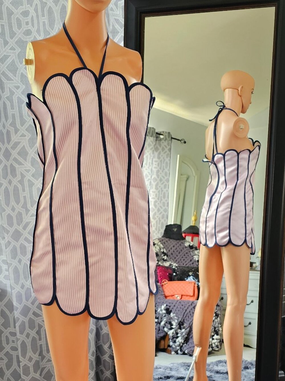 Scalloped Seersucker Halter Mini Dress w/ Contrast Piping – Size S